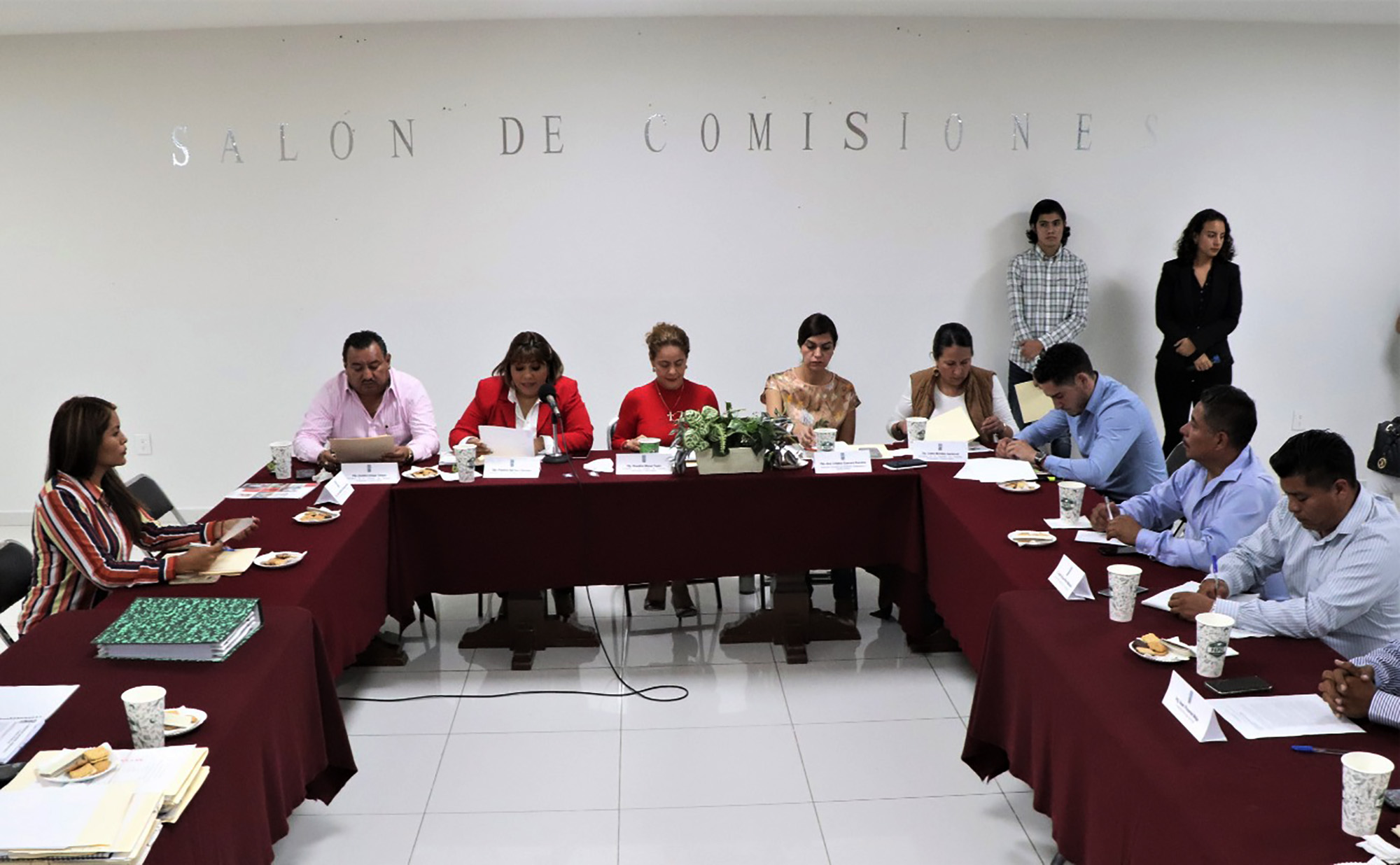 Rosalina Mazari Espín en sesión. Foto cortesía