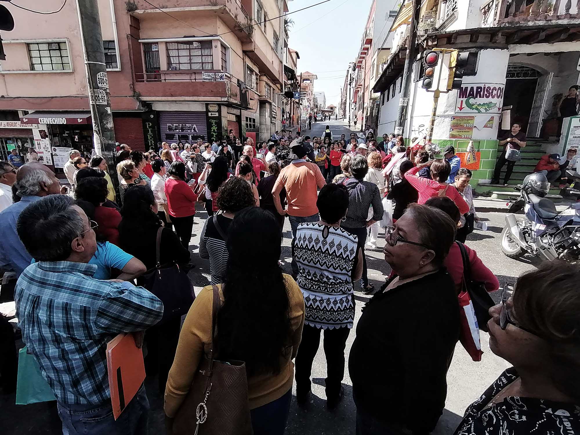 Bloqueo de jubilados. foto Máximo Cerdio