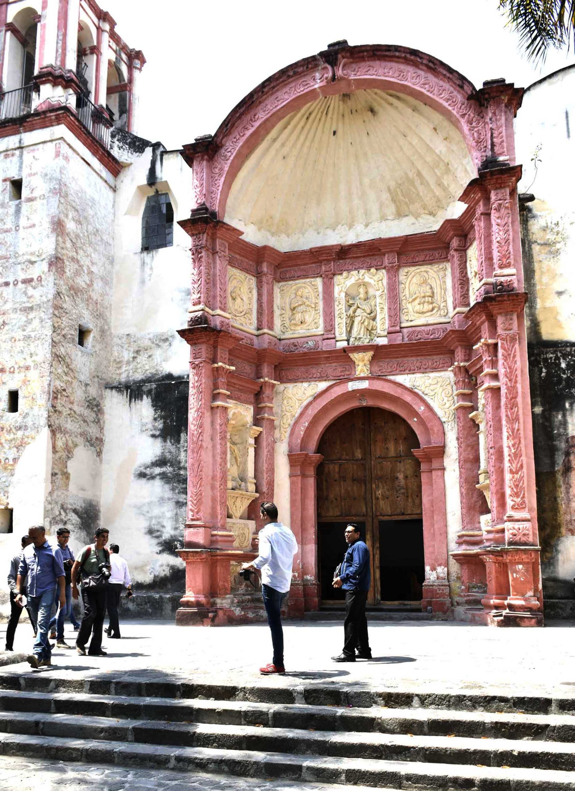 Catedral de Cuernavaca. Foto de archivo