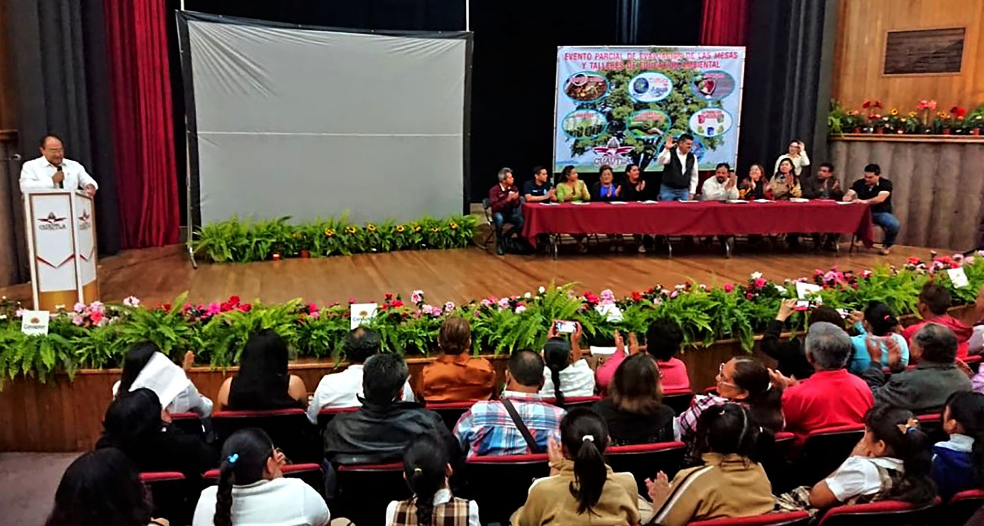 Primera Evaluación del Programa de Mesas y Talleres de “Educación Ambiental”. Foto Rosy Linares