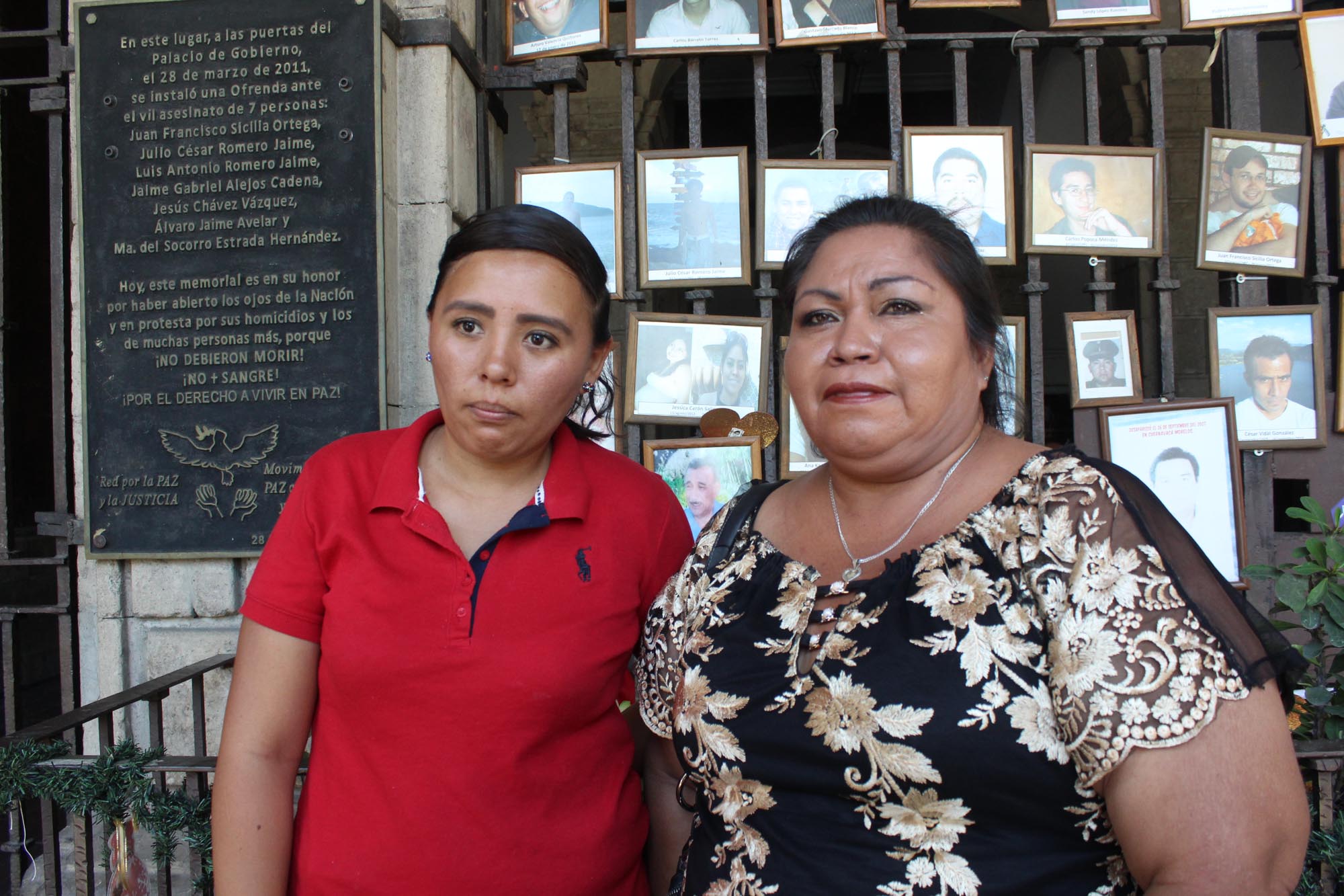 Familiares de internos del penal de Atlacholoaya. Foto cortesía