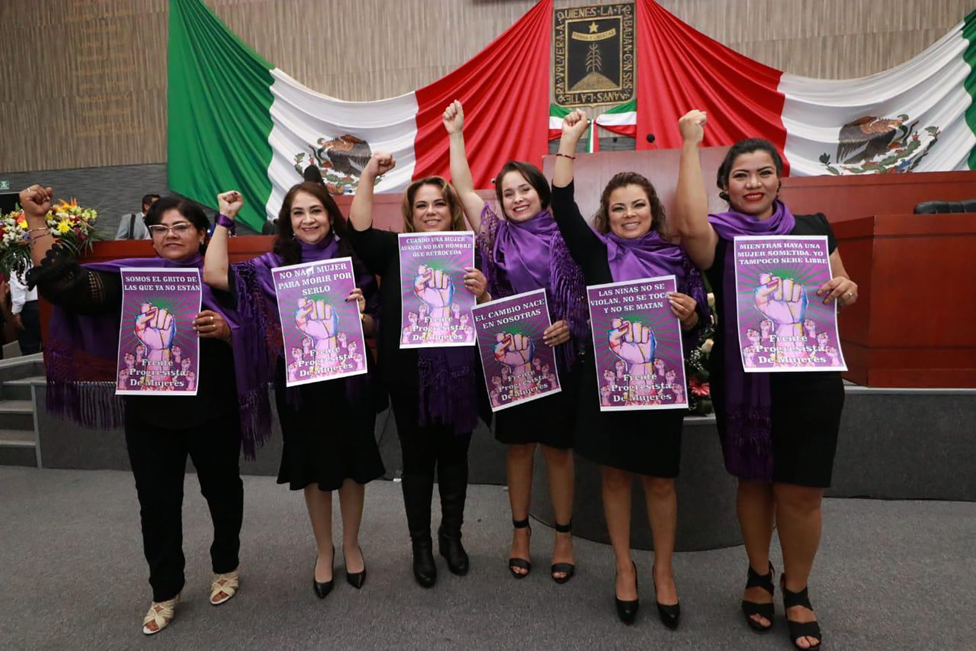 Legisladoras en el Congreso. Foto cortesía