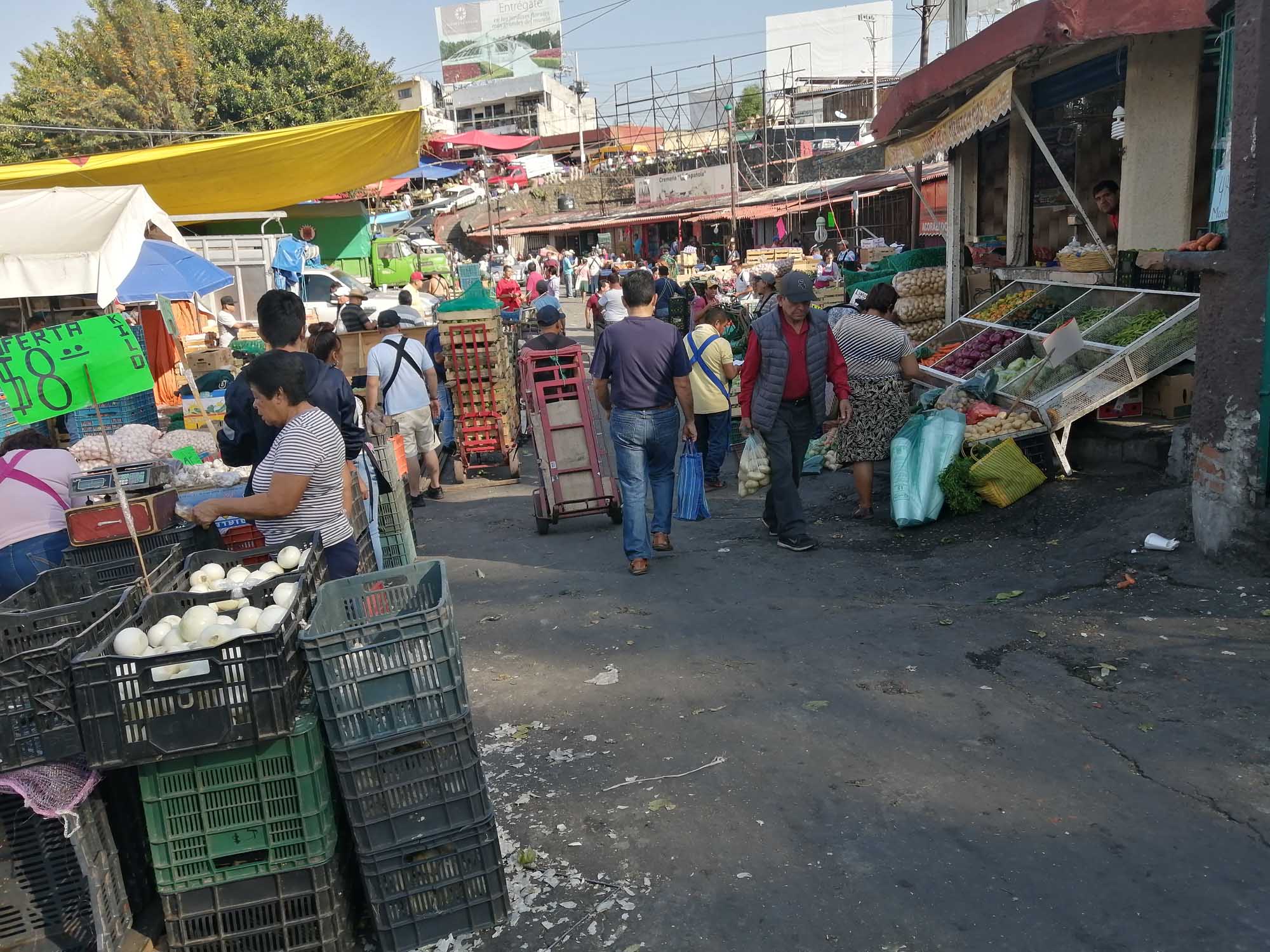 Mercado ALM . Foto de aspecto por Máximo Cerdio