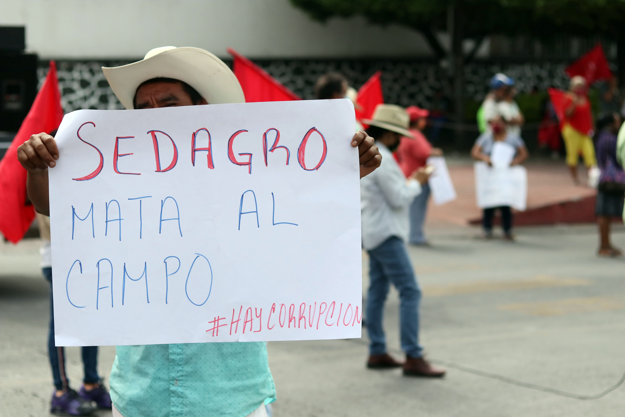 Antorchistas en protesta contra SEDAGRO. Foto cortesía