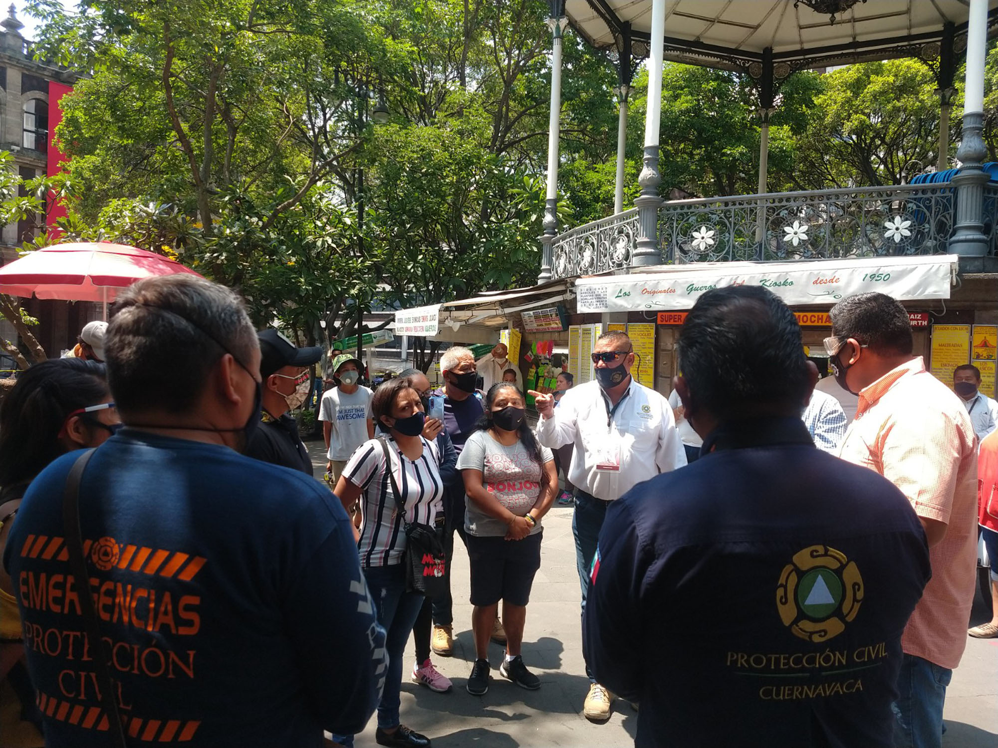 Comerciantes ambulantes del centro de Cuernavaca. Foto cortesía