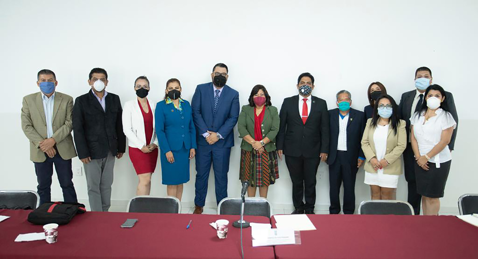 Ariadna Barrera y abogados