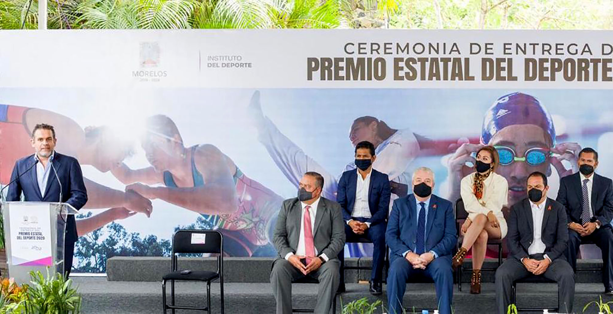 Jorge Argüeyes en Ceremonia entrega de premio estatal del deporte