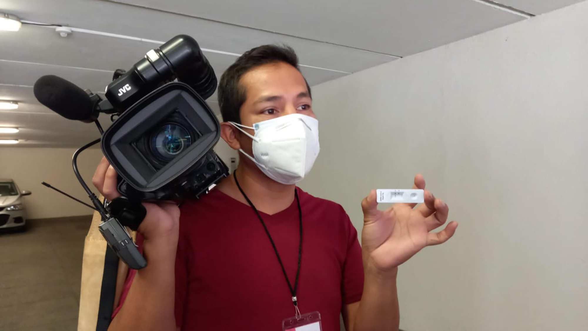 Reportero laborando en pandemia. Foto cortesía