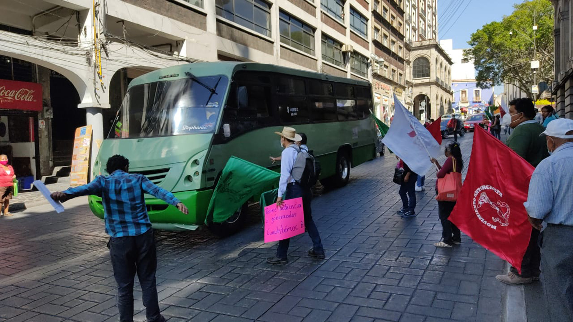 Integrantes del Movimiento Antorcha Campesina. Foto cortesía