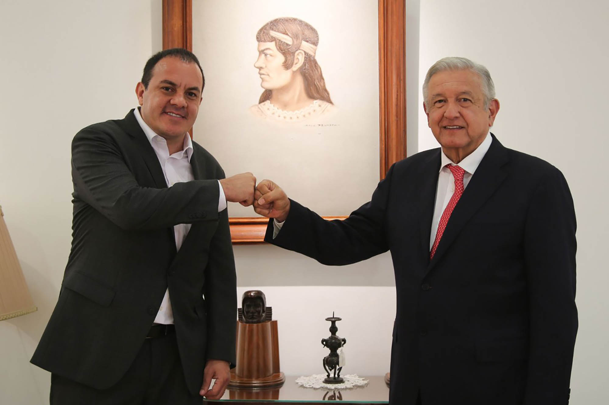 Cuauhtemoc Blanco Bravo  y Andrés Manuel López Obrador 