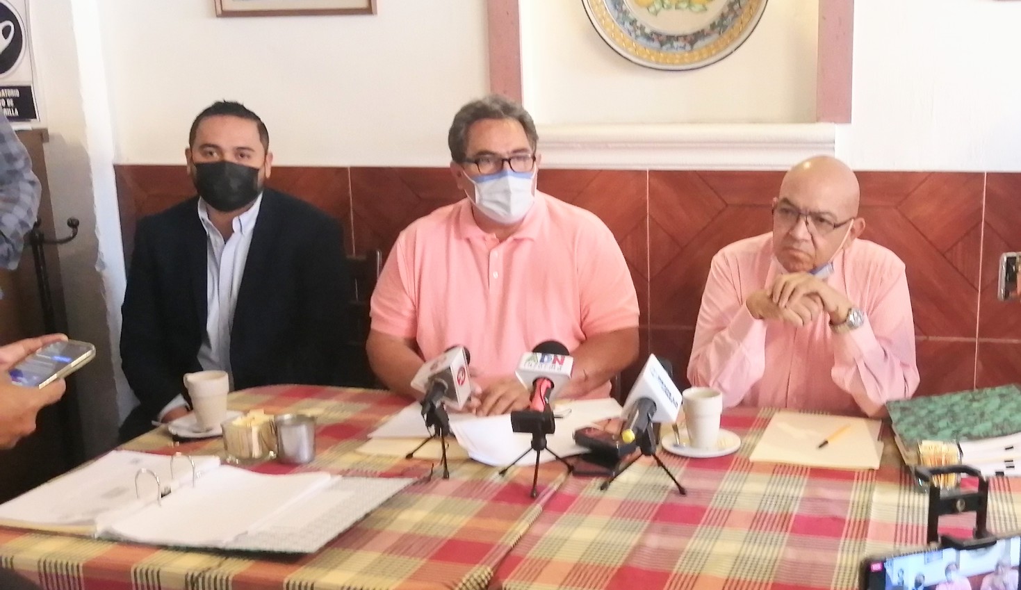 Conferencia de prensa vecinos de Fraccionamiento Las Fincas