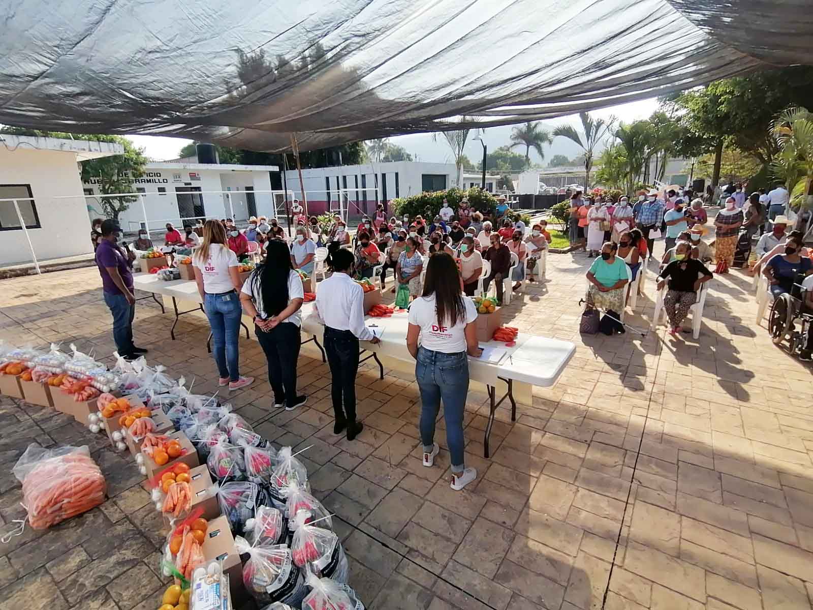 Entrega de despensas 