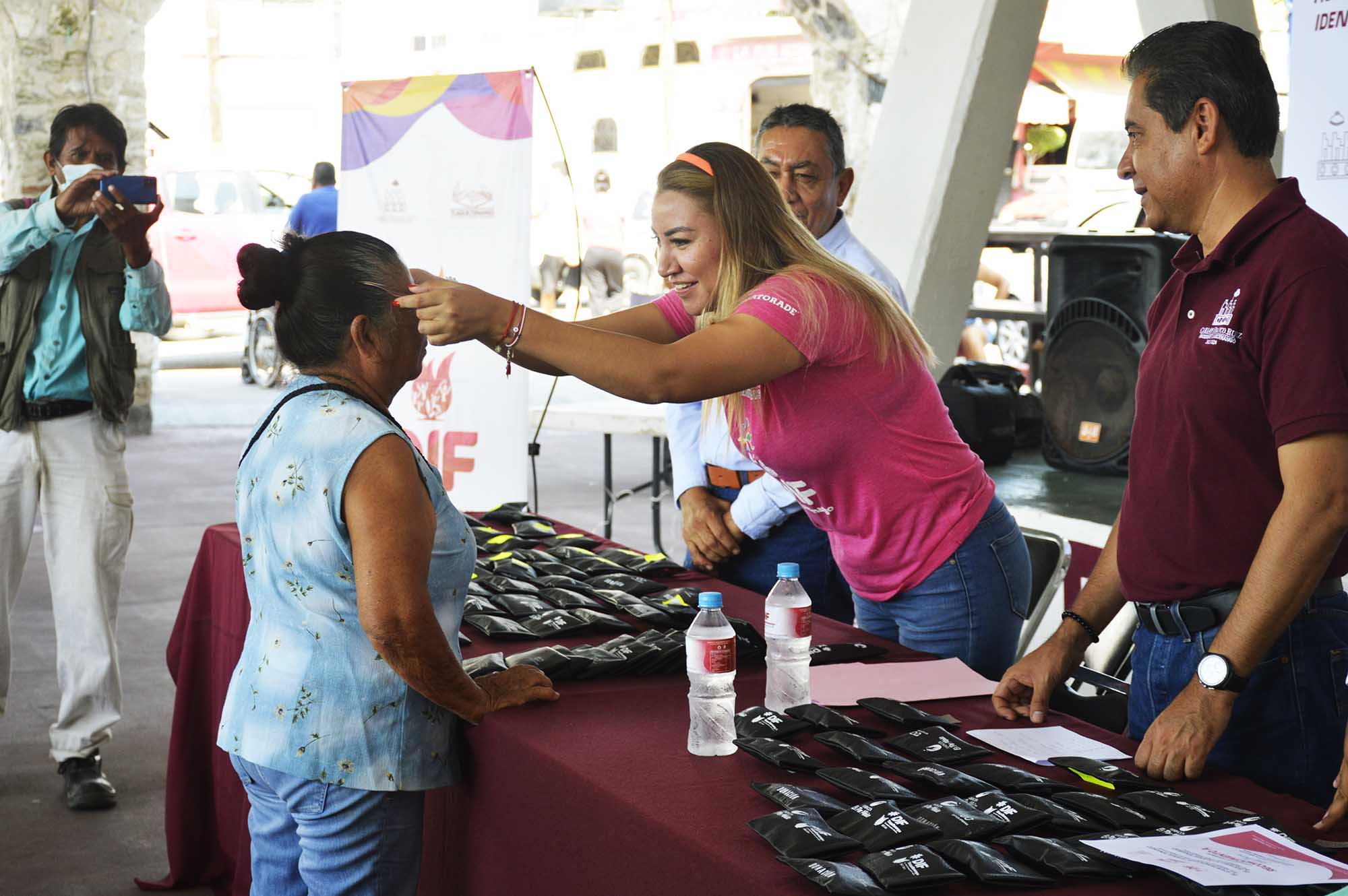 Entrega de lentes 3