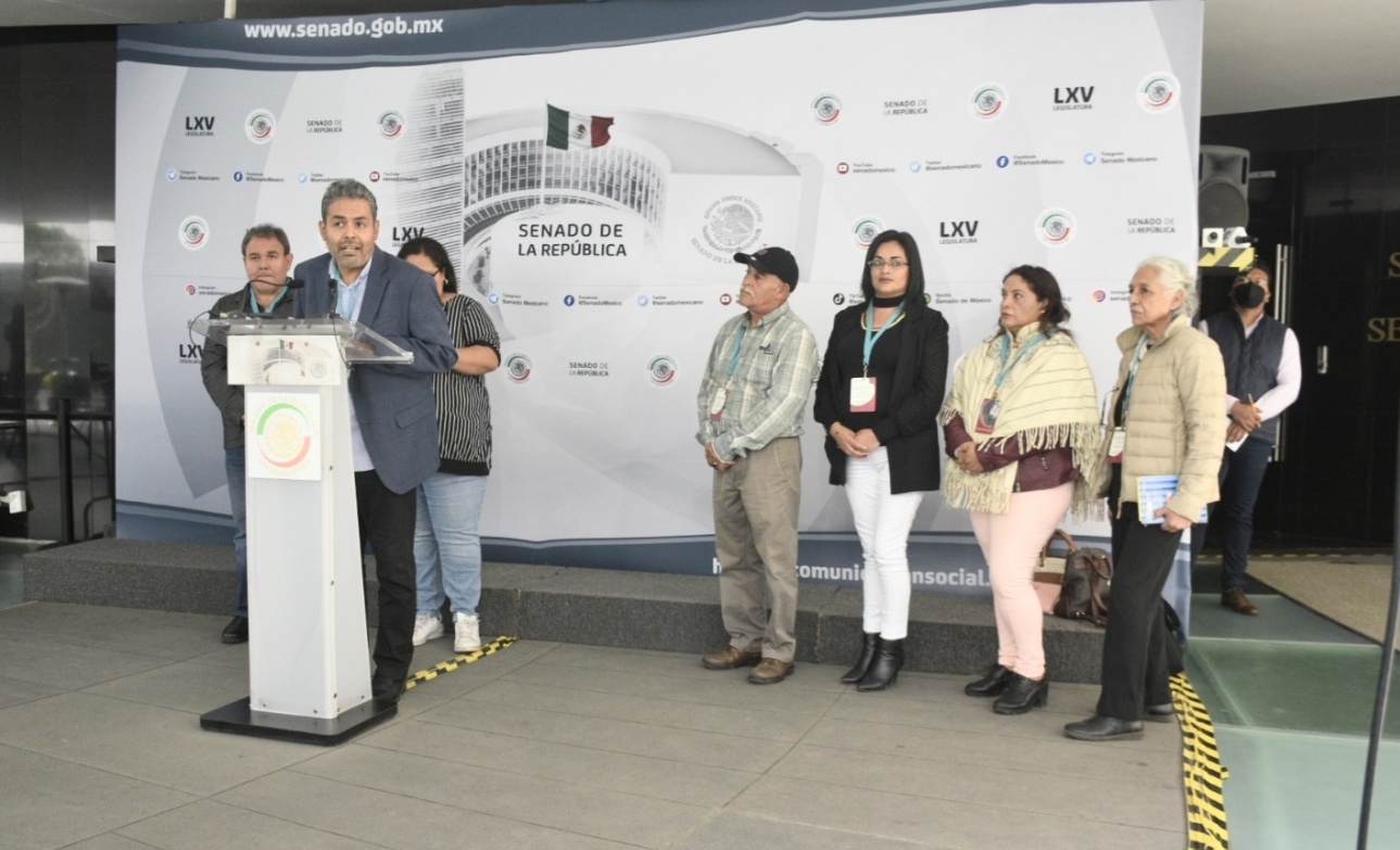 Manuel Castro en conferencia de prensa 