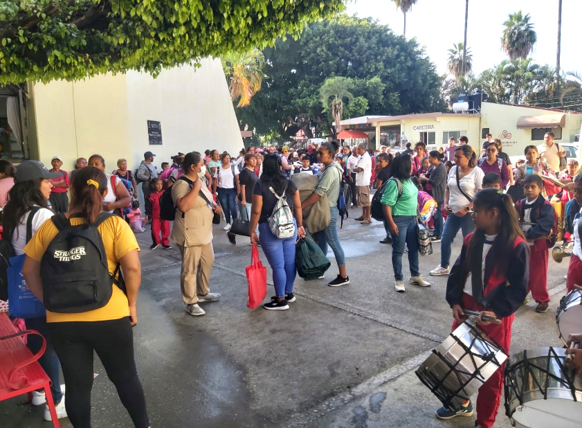 Protesta en el IEBEM